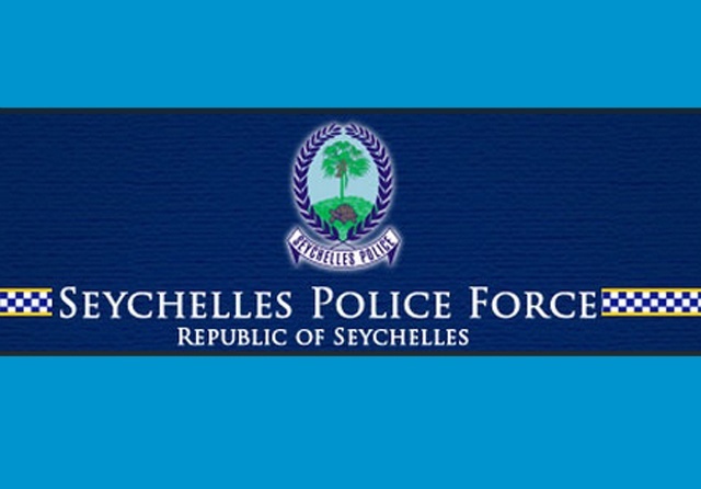 Seychelles police officers caught with stolen property