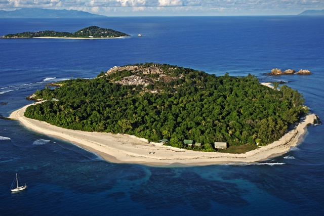 Seychelles “island that belongs to birds” is barometer of the health of the Indian Ocean