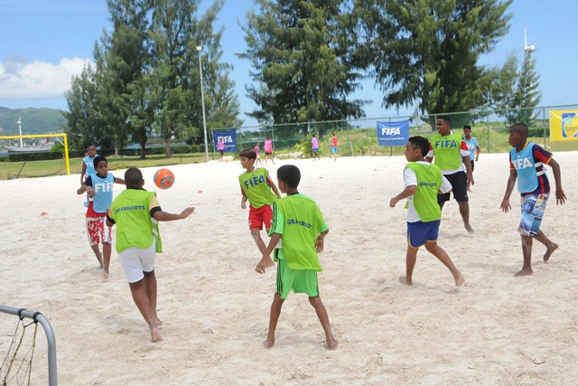 Les Seychelles mettent la première pierre du stade de Beach soccer, 9 mois avant l’organisation du championnat africain