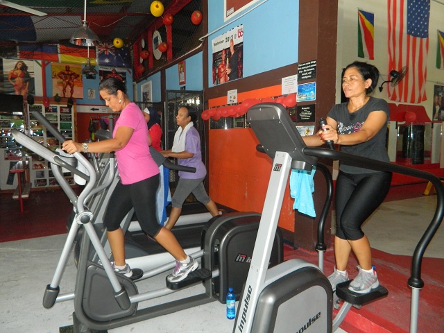 Time to ditch the spare tyre! Business booms for Seychelles gyms in first week of 2015