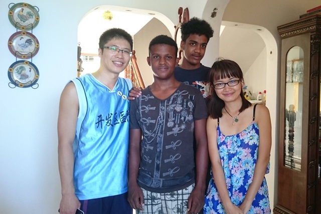 A good deed indeed! Young Seychellois heroes save Chinese doctor from drowning