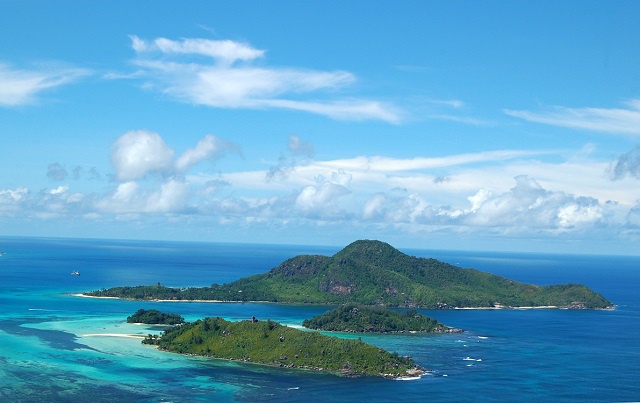 Meteorologists predict blue skies - and drought - ahead for Seychelles as southeast winds approach