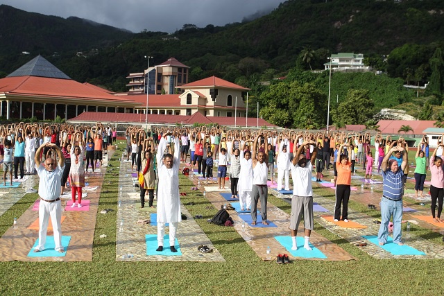 Seychelles contributes to world record set on first International Day of Yoga