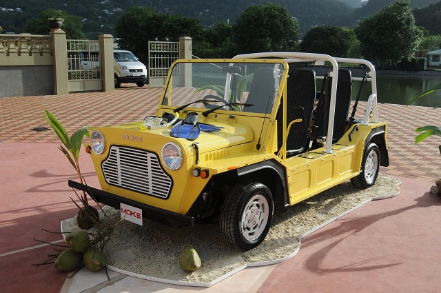 Reliving our Moke memories - the reinvented beach classic makes a comeback to Seychelles