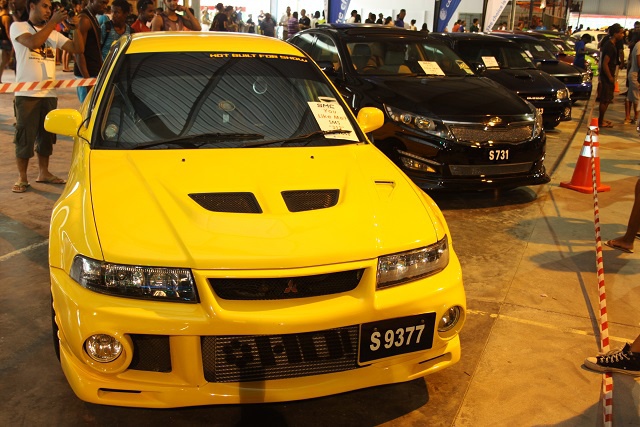 A date with the coolest cars in Seychelles: modified cars show attracts bigger crowd this year