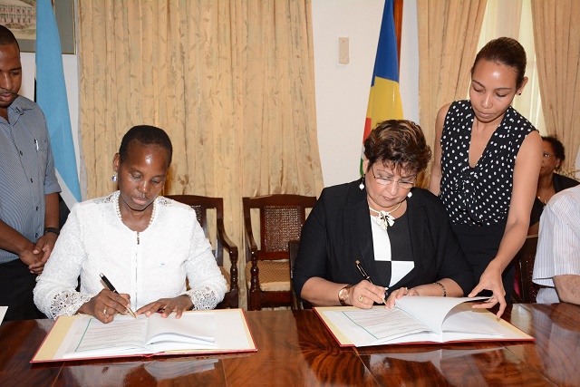 20 Seychellois teachers to train in Botswana under new agreement