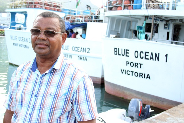 Le premier seychellois propriétaire de 3 palangriers industriels se prépare à partir en mer aux Seychelles