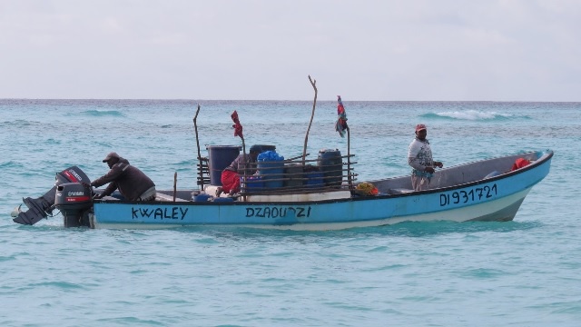 14 Comoriens vont être expulsés  dans leur pays pour pêche illégale dans les eaux des Seychelles