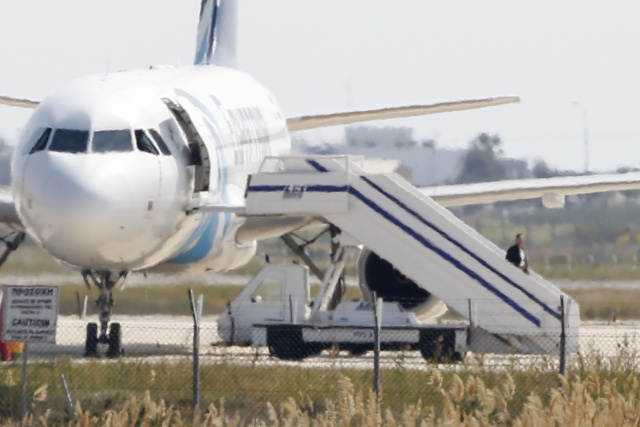Hijacker surrenders after Cyprus airport standoff