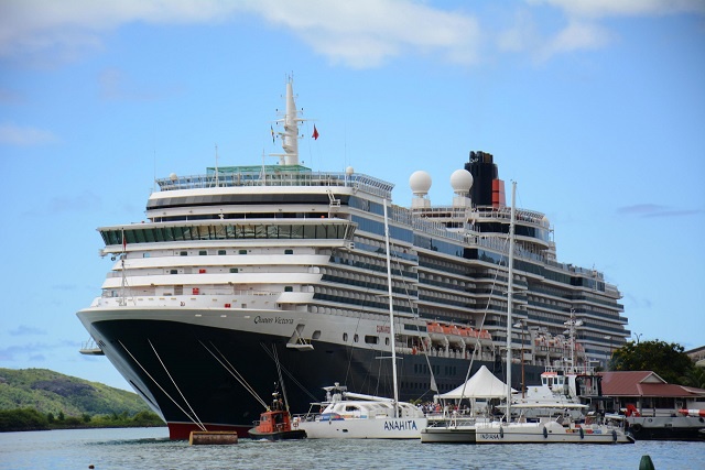 Another record: Seychelles docks longest cruise ship -- again