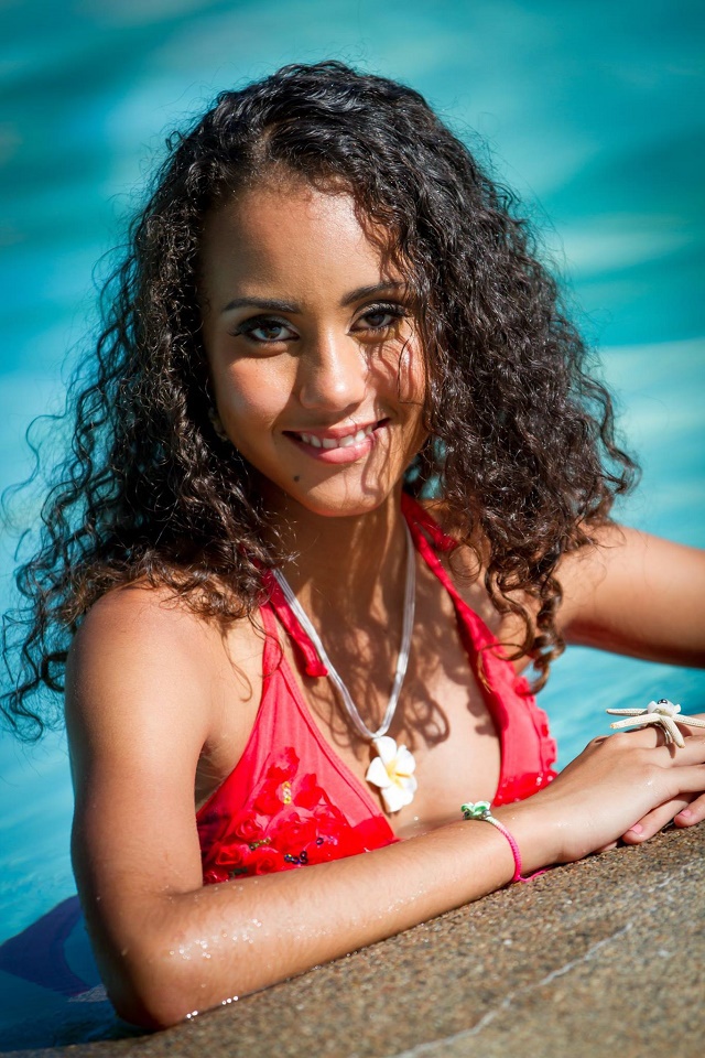 Miss Seychelles contestant Hemma Hoffman reaches out to youths with low self-esteem
