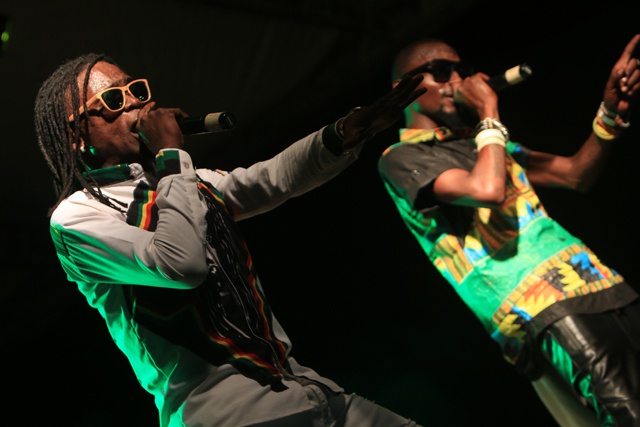 Ugandan reggae-R&B duo hype up Seychelles fans in Fet Afrik concert