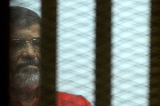 Egypte: nouvelle peine de prison à vie pour l'ex-président Morsi