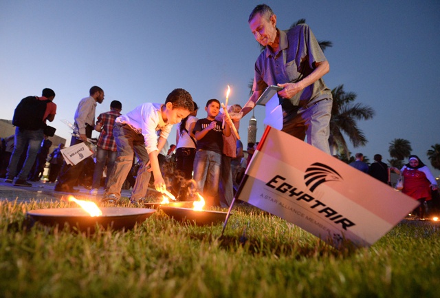 EgyptAir black box confirms smoke on board: probe