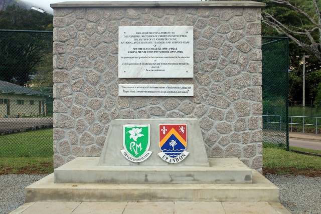 2 former Seychelles’ educational institutions honoured with unveiling of new monument