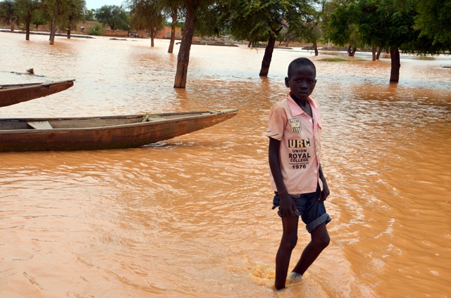 38 dead, 92,000 left homeless by Niger floods