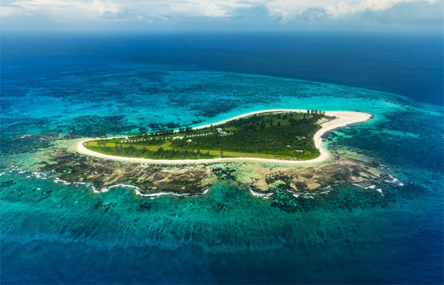 Air Seychelles relie Bird Island tous les jours.