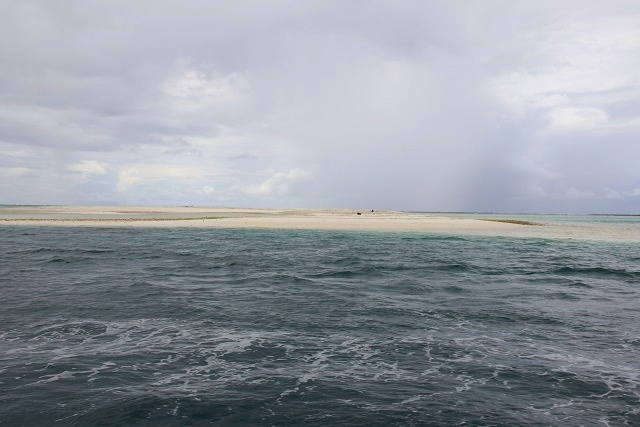 Deux nouvelles îles? Le cyclone entraine la formation de grandes dunes de sable au large de l'île de Farquhar des Seychelles