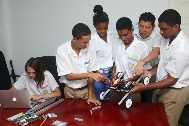 6 Seychellois students to participate in robotics challenge in US capital