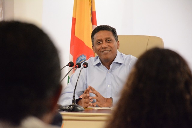 News conference: Seychelles' president to study Grand Bay project, land allocation issues