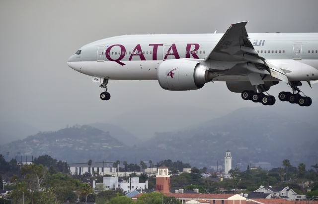 Gulf crisis threatens Qatar Airways transit business: experts