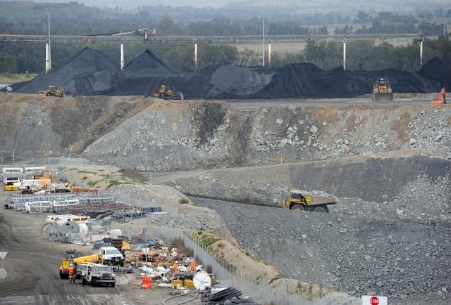 Australia scales back controversial China-run mine site