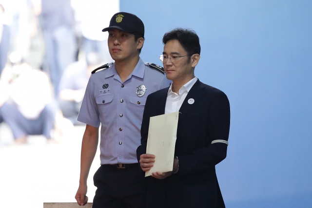 Samsung heir guilty of bribery, sentenced to five years jail