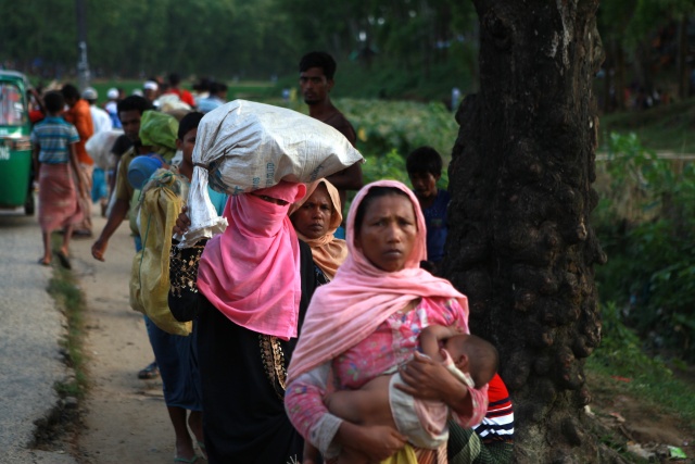 UN says 87,000 refugees arrive in Bangladesh from Myanmar