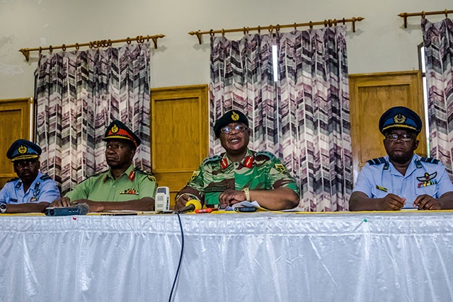 Zimbabwe: l'armée annonce être intervenue contre des "criminels" proches de Mugabe