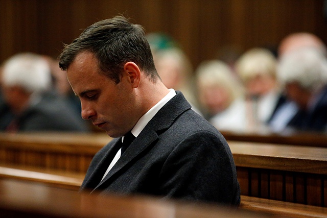 Afrique du Sud: Pistorius condamné en appel à 13 ans et 5 mois de prison