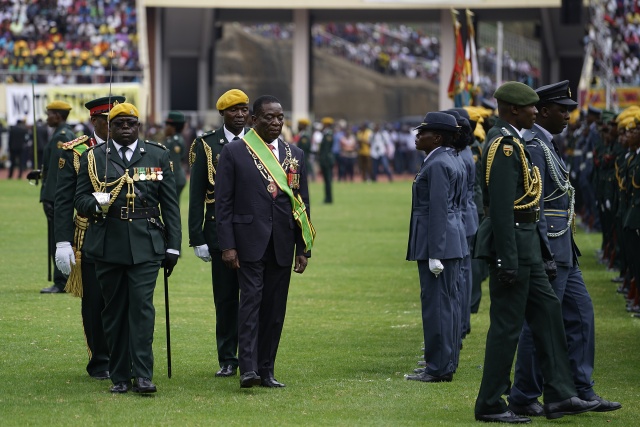 Mnangagwa sworn in as Zimbabwe president