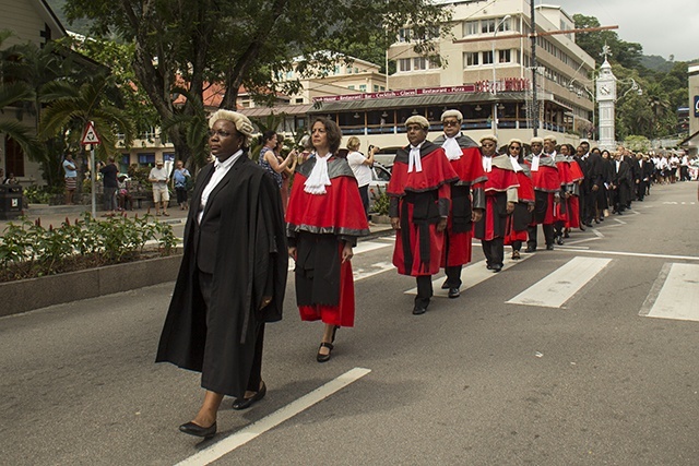 La Cour suprême des Seychelles rouvre sur le thème de la confiance