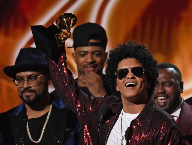 Bruno Mars' '24K Magic' wins Record of Year Grammy