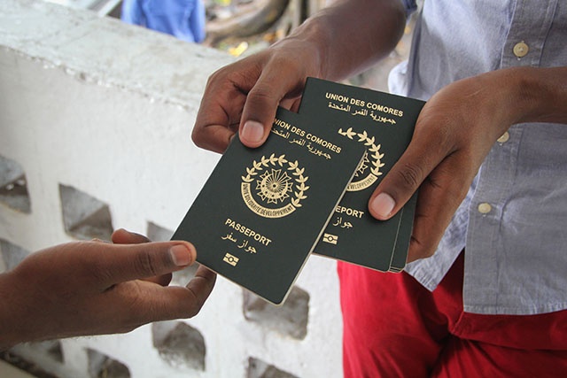 Comores: deux ex-présidents au coeur d'un scandale de vente de passeports