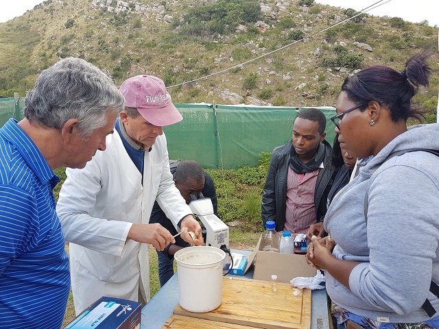 4 Seychellois trained in fish health, bio-security course to island nation's approach
