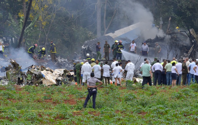 'The explosion shook everything' - witnesses to Cuba plane crash