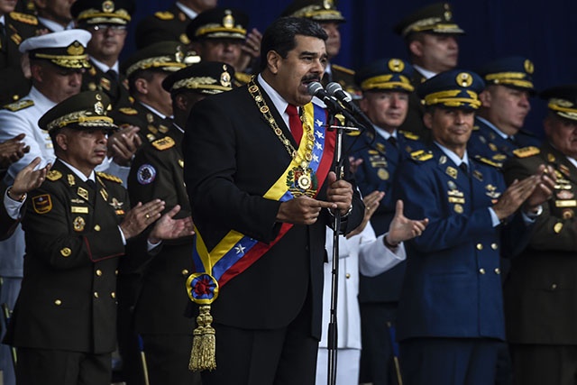 Venezuela: Maduro dit avoir échappé à un attentat et accuse la Colombie
