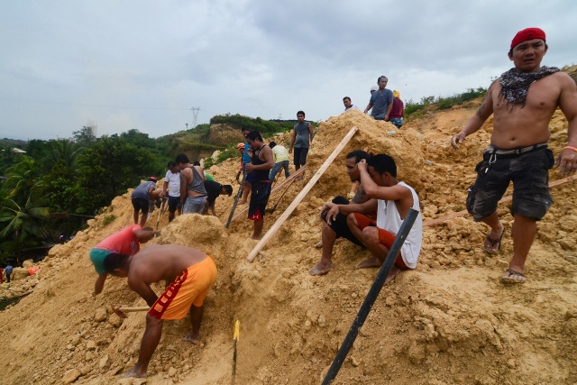 Six killed, dozens missing in new Philippine landslide