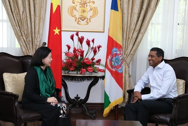 Liens économiques, échanges culturels et éducatifs au menu du nouvel ambassadeur de Chine aux Seychelles