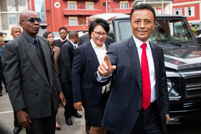 Madagascar's ex-leader Ravalomanana accepts defeat
