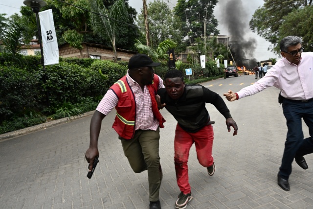 Kenya says that Nairobi attacks, all five armed men killed