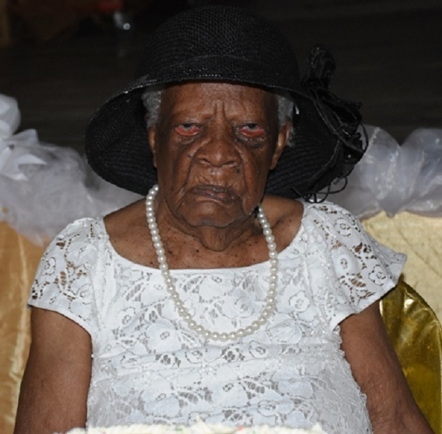 Une Seychelloise atteint pour la première fois l'âge de 110 ans