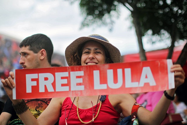 Brésil: Lula condamné une nouvelle fois pour corruption