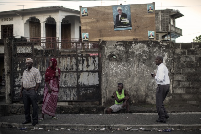 Outgoing Comoros leader Azali looks set to win new term