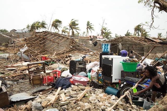 Solidaires, les Seychellois envoient des dons pour venir en aide aux personnes qui souffrent au Mozambique et au Sri Lanka