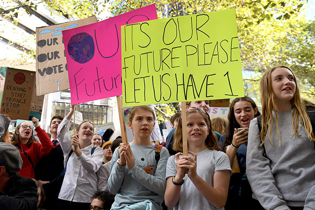 Les écoliers du Pacifique et d'Australie lancent une grève mondiale pour le climat