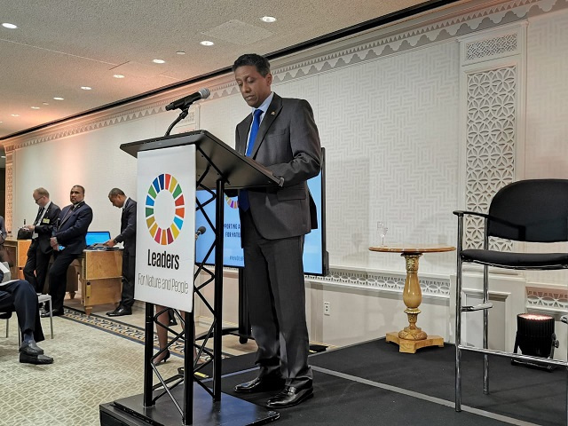 Le président des Seychelles appelle au monde d’agir pour lutter contre le changement climatique et protéger l'environnement