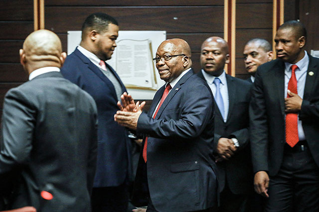 Afrique du Sud: l'ex-président Zuma va être jugé pour la première fois pour corruption