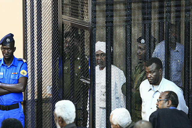 Soudan: pas d'objection des meneurs de la contestation pour remettre Béchir à la CPI