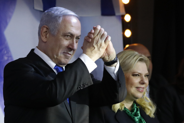 Israel's Netanyahu sweeps party primary in re-election boost